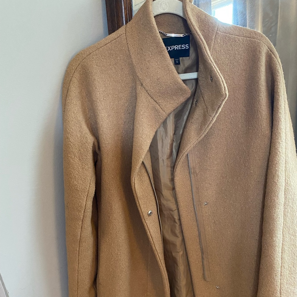 Express Coat - Picture 11 of 12